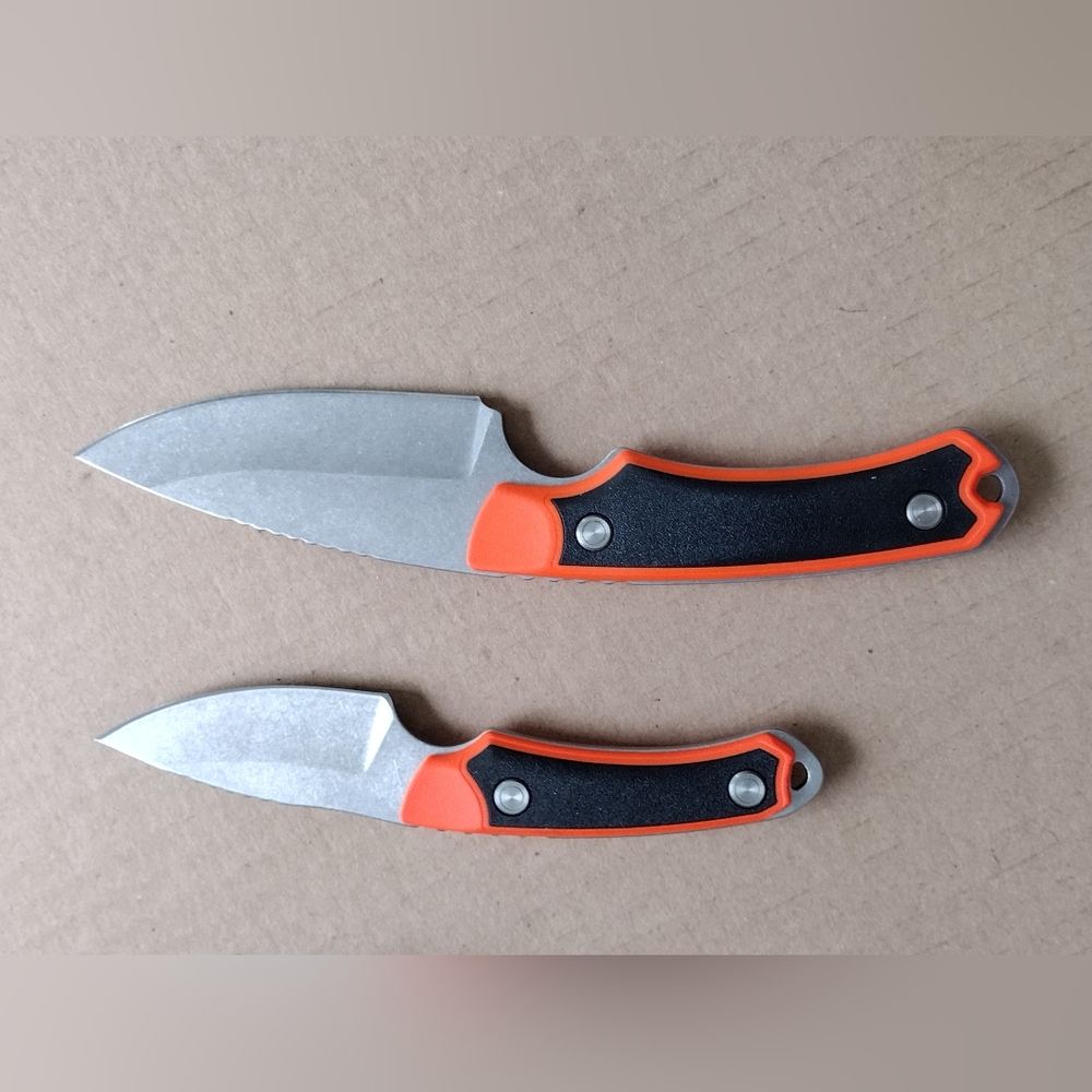 Buck Alpha Scout And Hunter Set